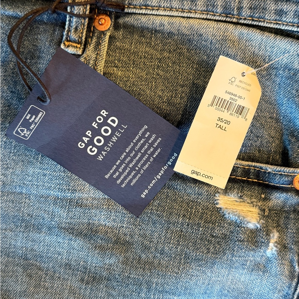 GAP Women's Mid Rise Girlfriend Jeans - Picture 4 of 5